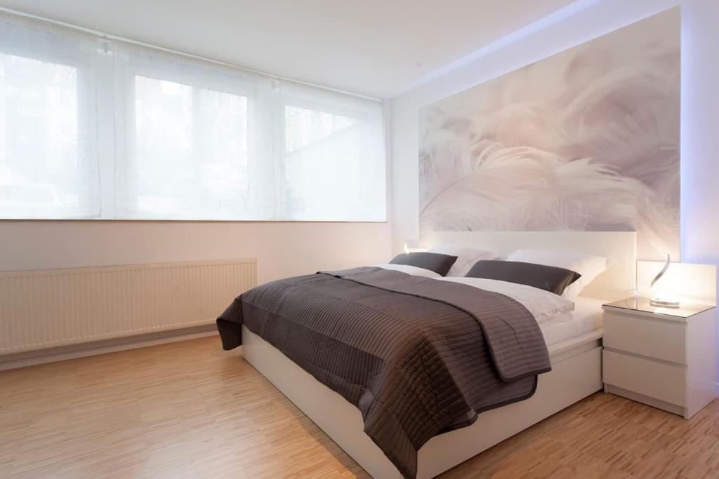 Exclusive 2-Room Souterrain Apartment Нюрнберг Экстерьер фото